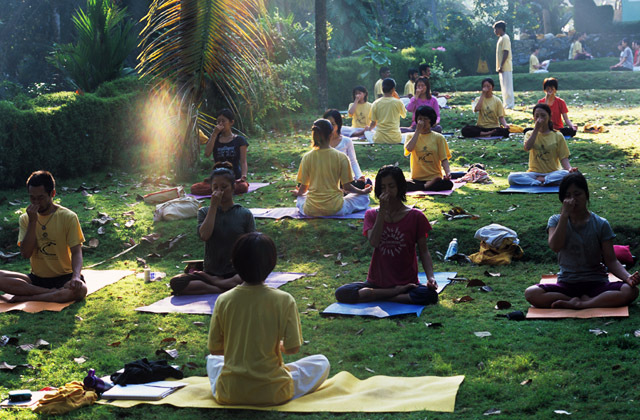 yoga-course-india